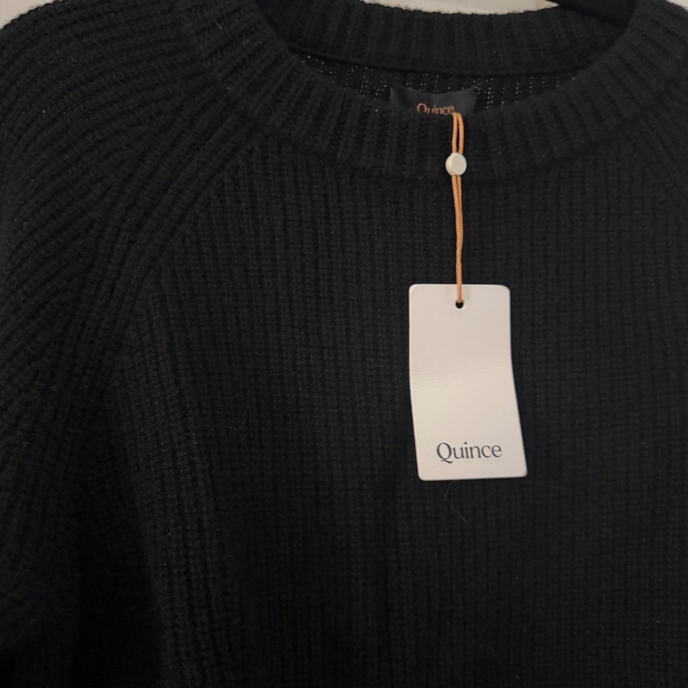 Quince Mongolian Cashmere Fisherman Crewneck Sweater Black Womens Medium NWT - Picture 2 of 4